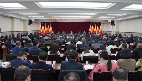 内江市市中区召开教育暨科技创新大会