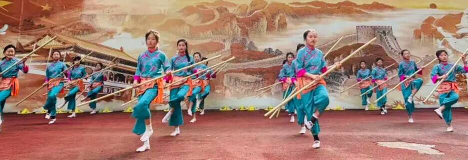 南江县高桥九义校举办读书节活动