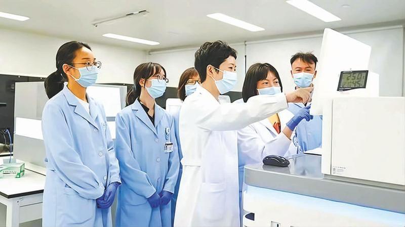 全国“最美科技工作者”陈蕾：十余年温情坚守 守护癫痫患者生育健康